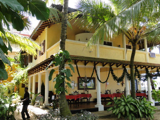 Ice Bear Guest House Restaurant